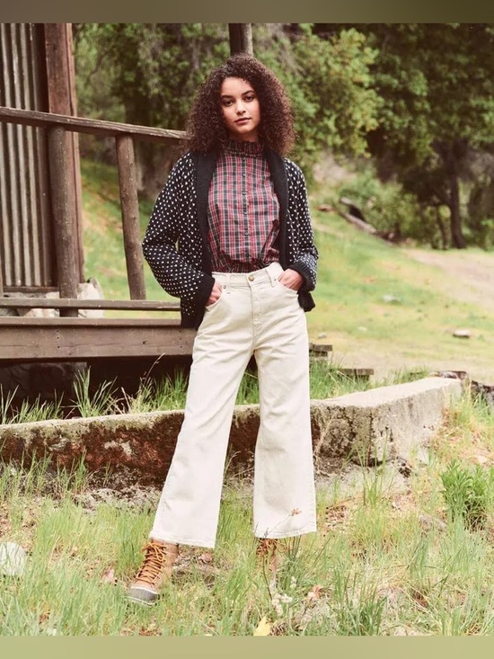 THE GREAT. The Tiny Hearts Lodge Wool and Alpaca Blend Cardigan - Picture 2 of 14